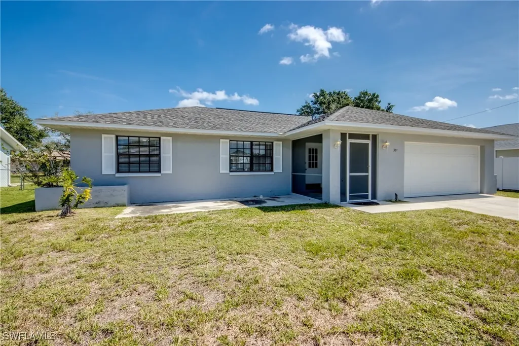 301 SW 32nd Terrace Cape Coral FL 33914
