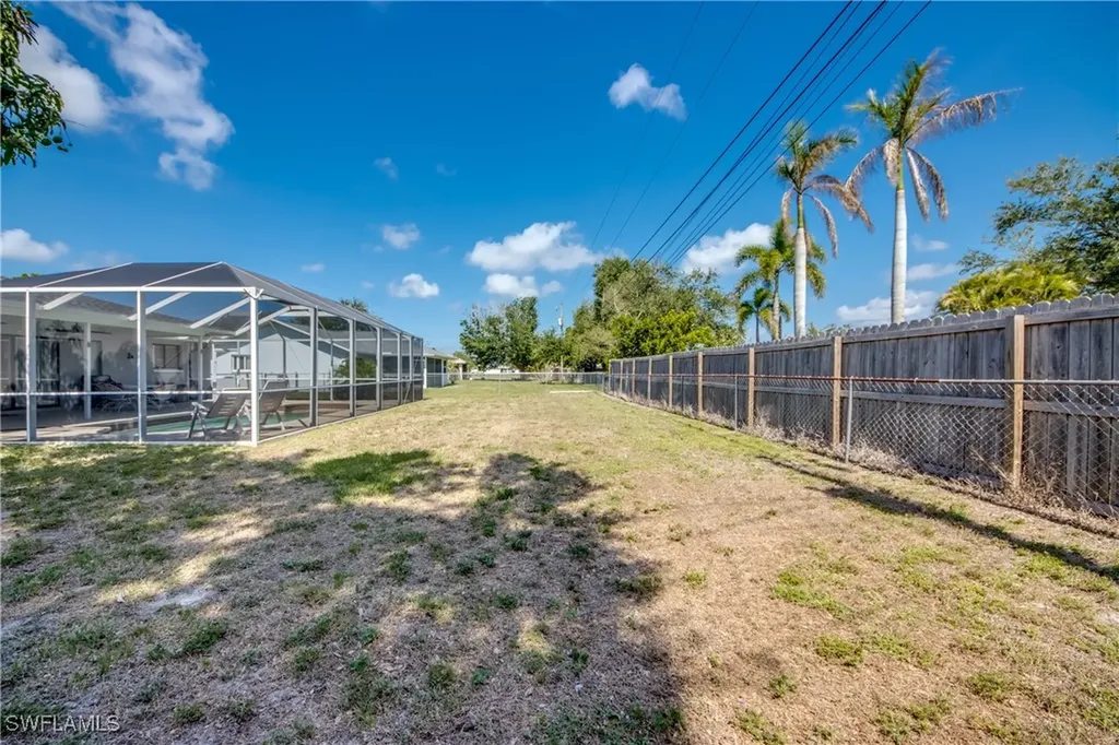 301 SW 32nd Terrace Cape Coral FL 33914
