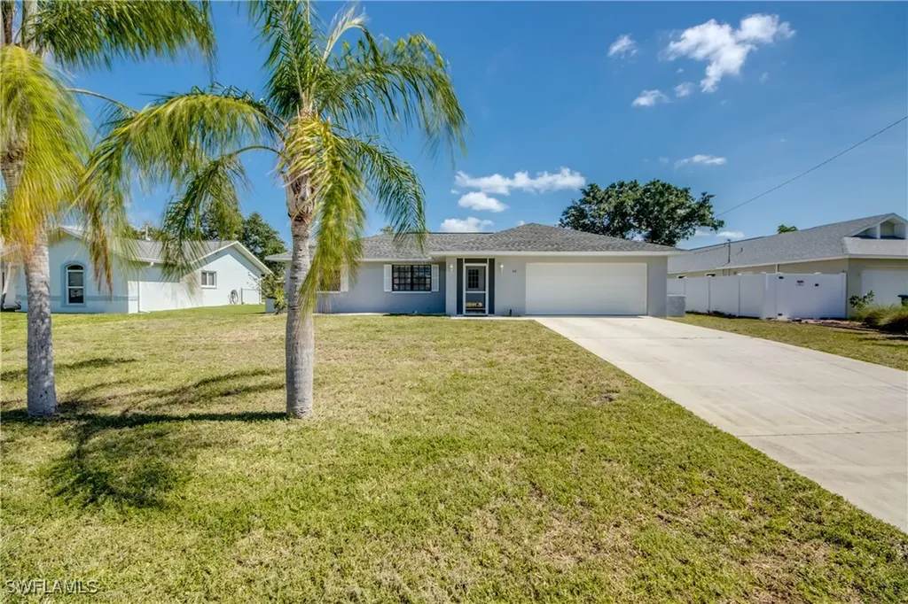301 SW 32nd Terrace Cape Coral FL 33914