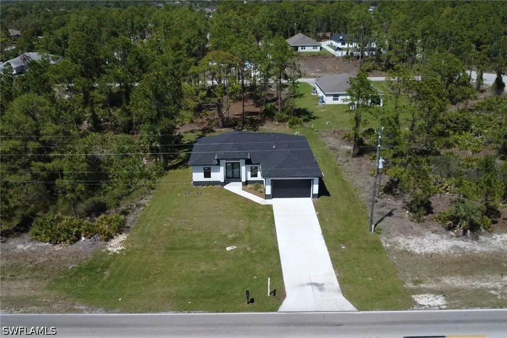 3315 Sunshine Boulevard N Lehigh Acres FL 33971