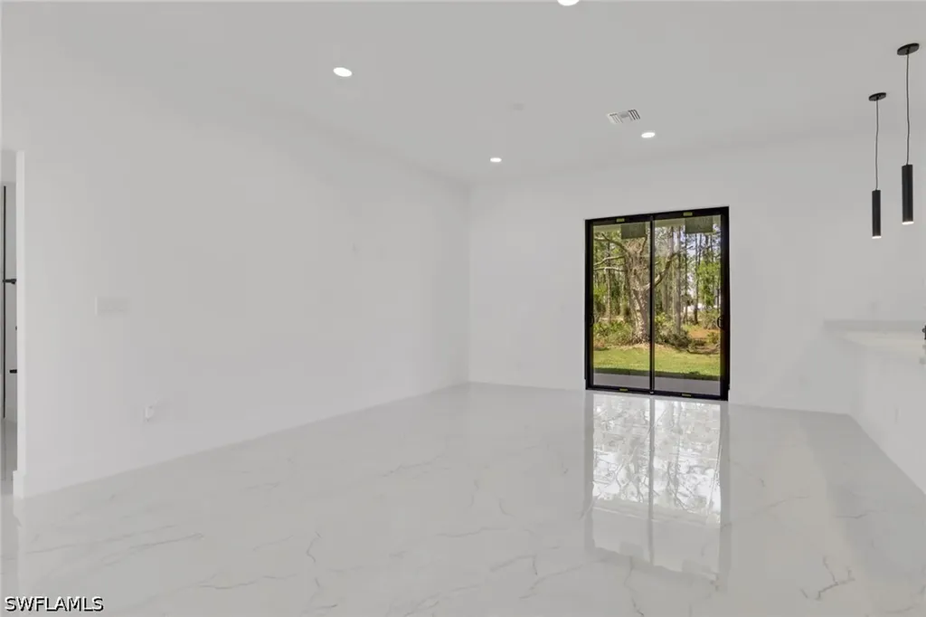 3315 Sunshine Boulevard N Lehigh Acres FL 33971