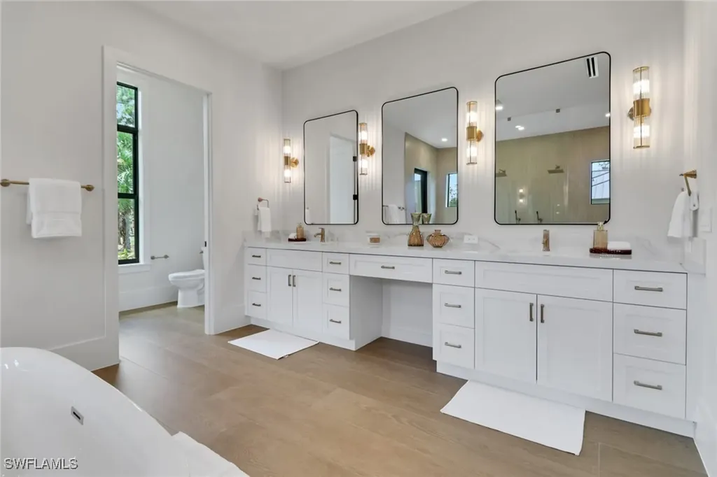 524 13th Street SW Naples FL 34117