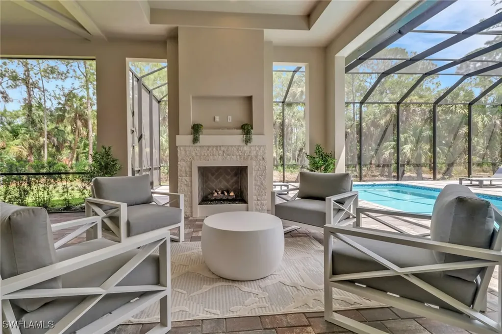 524 13th Street SW Naples FL 34117