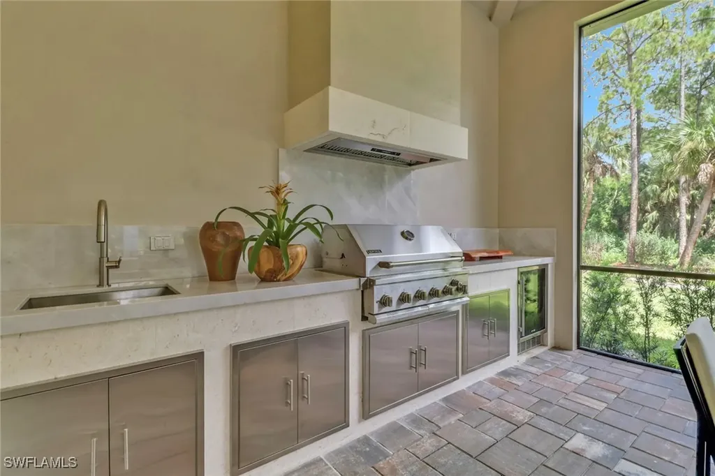 524 13th Street SW Naples FL 34117