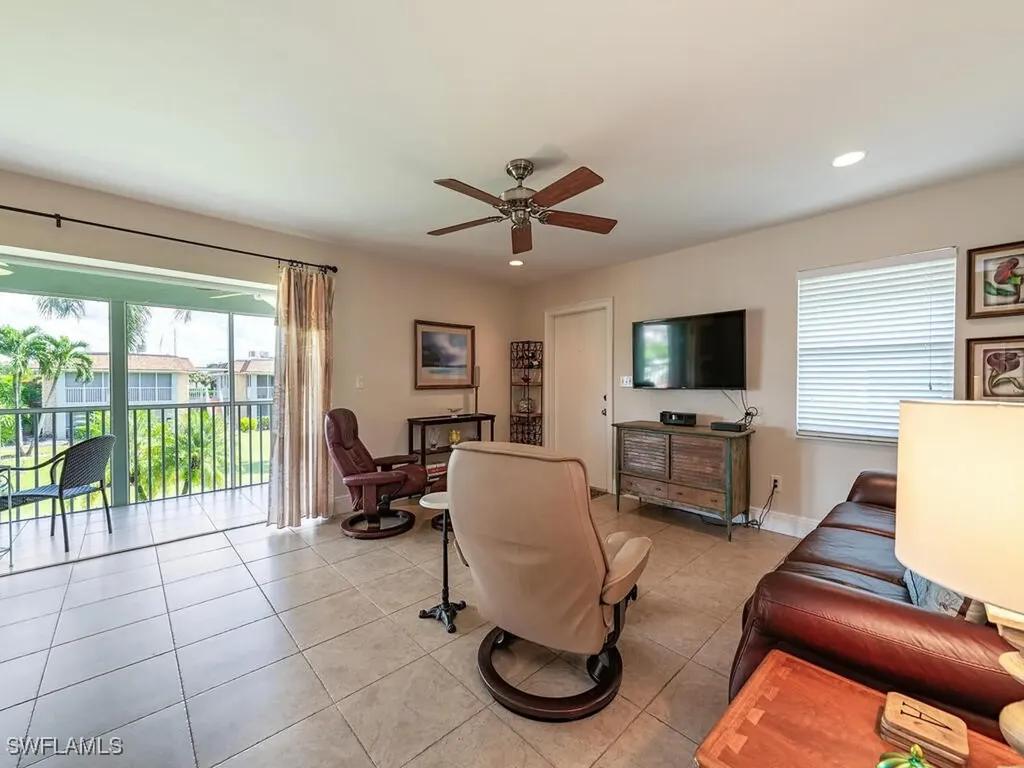 1400 Pompei Lane Naples FL 34103