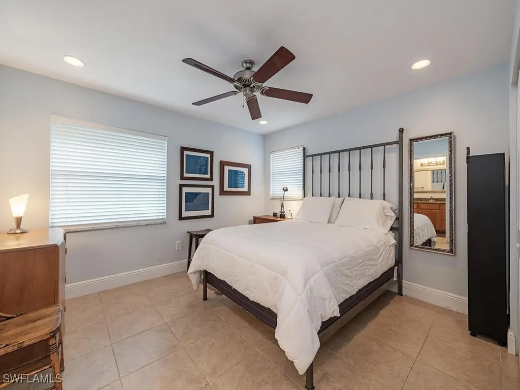 1400 Pompei Lane Naples FL 34103
