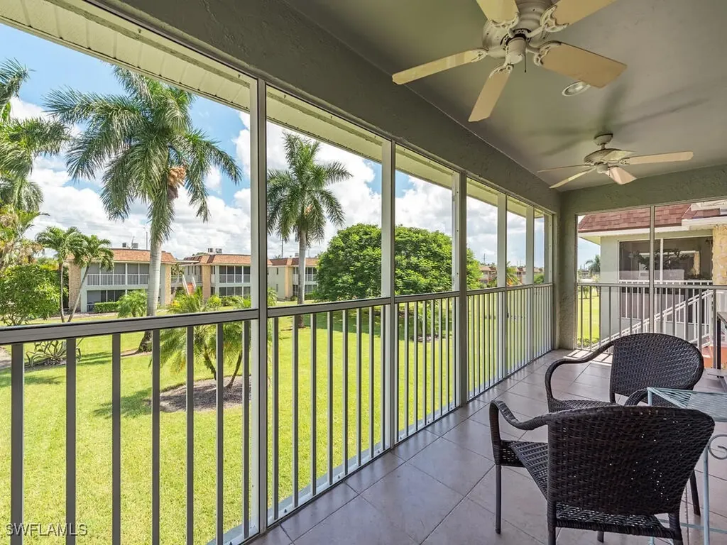 1400 Pompei Lane Naples FL 34103