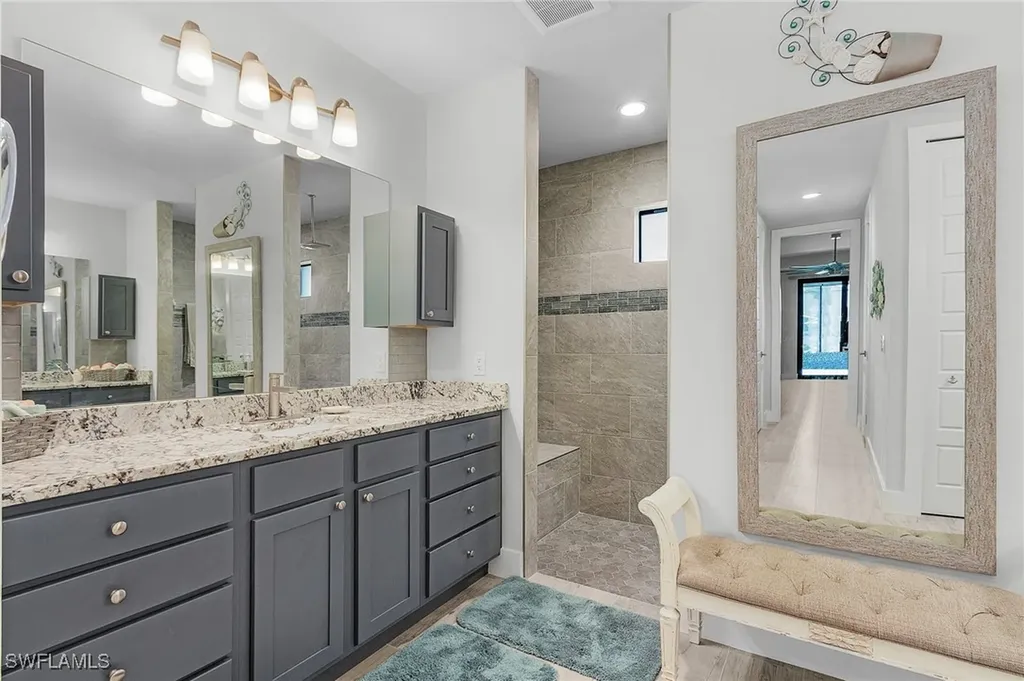 3708 NW 14th Terrace Cape Coral FL 33993