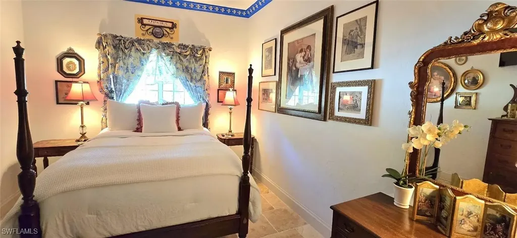 Naples FL 34104