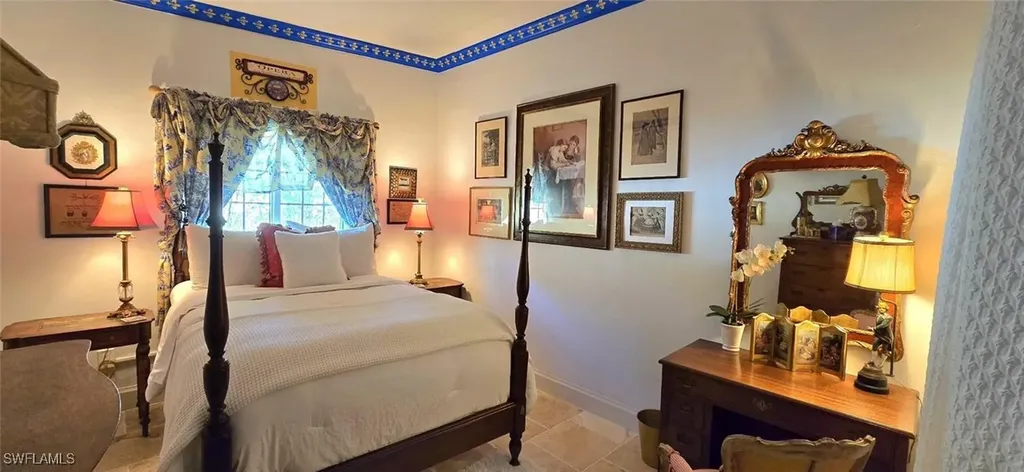 Naples FL 34104