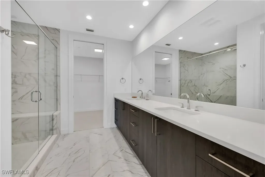 1115 Central Avenue Naples FL 34102