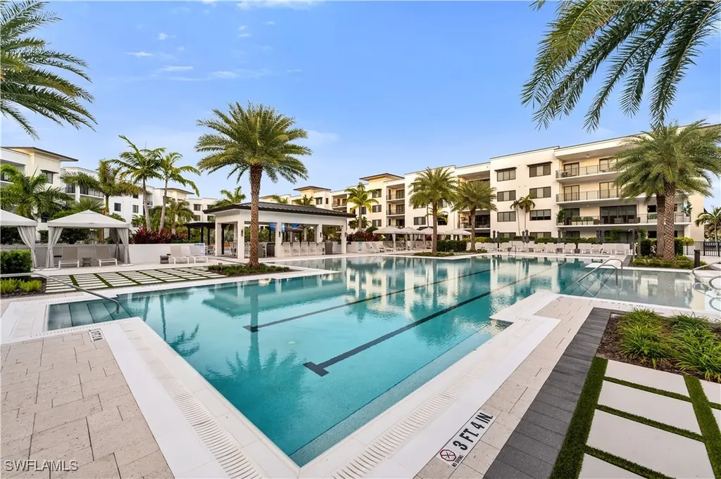 1115 Central Avenue Naples FL 34102