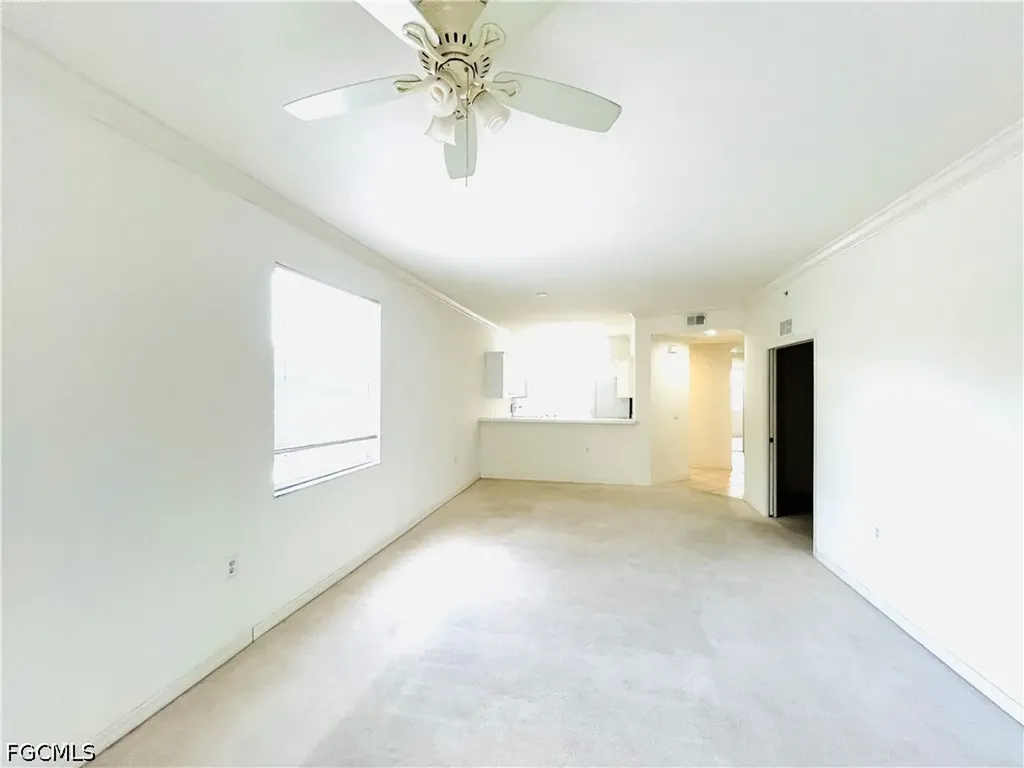 8450 Kingbird Loop Estero FL 33967