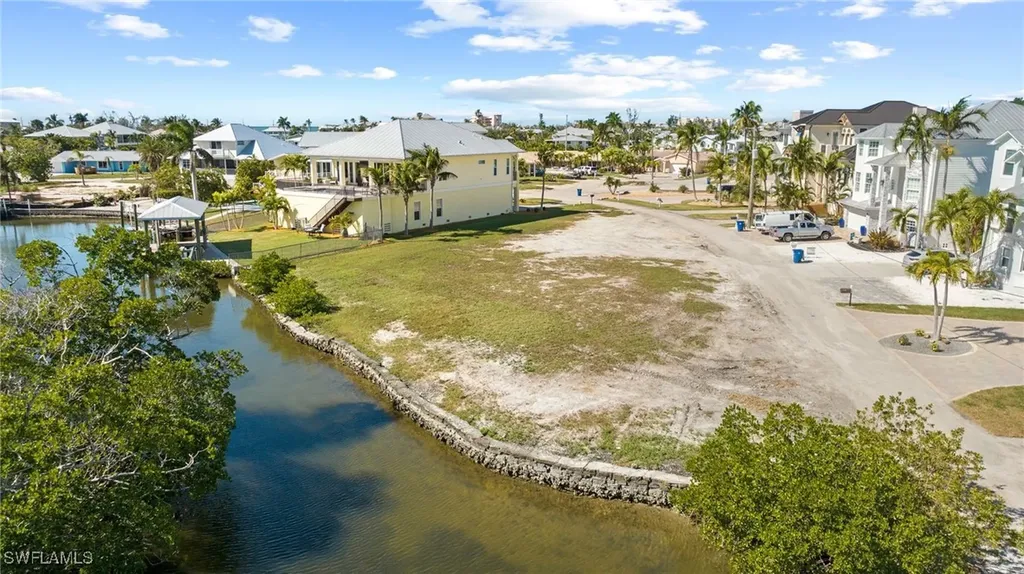 390 Seminole Way Fort Myers Beach FL 33931