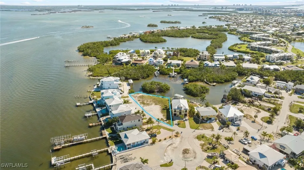 390 Seminole Way Fort Myers Beach FL 33931