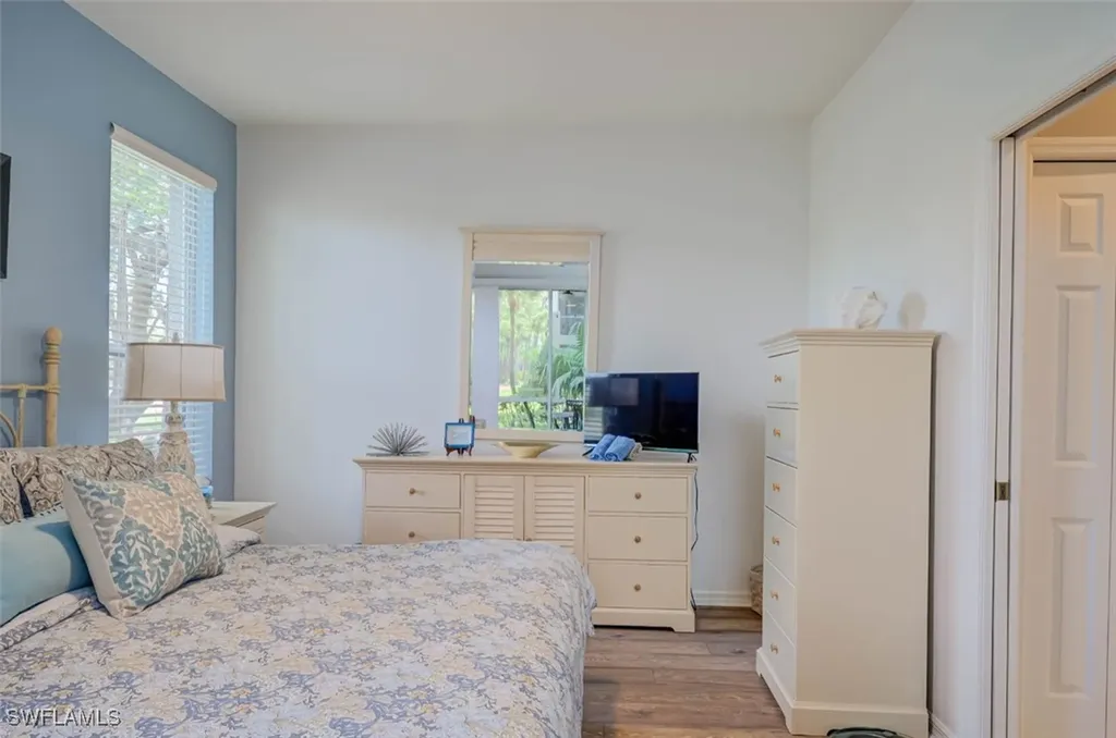 8223 Parkstone Place Naples FL 34120