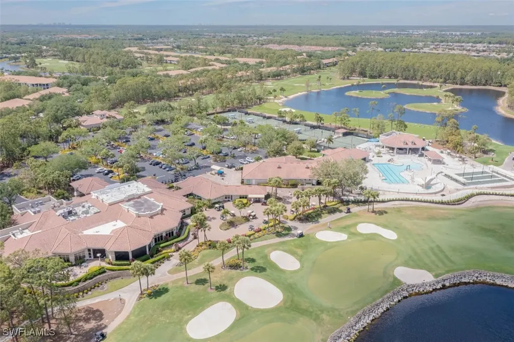 8223 Parkstone Place Naples FL 34120