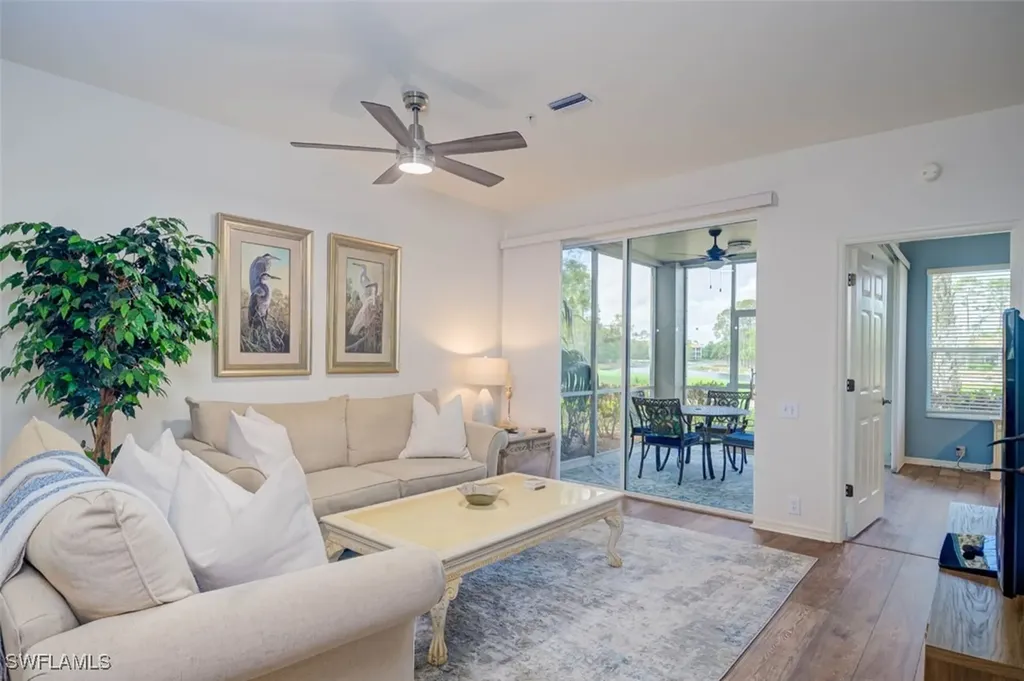 8223 Parkstone Place Naples FL 34120