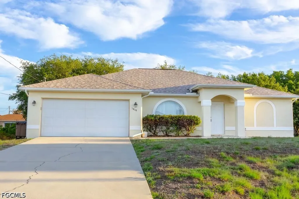 3808 27th Street SW Lehigh Acres FL 33976