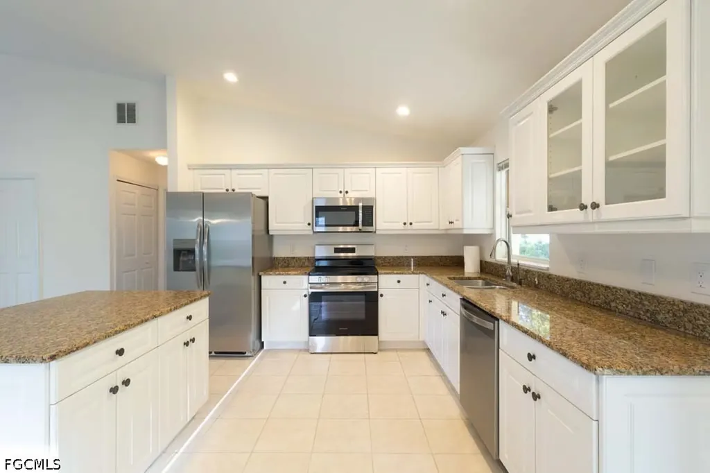 3808 27th Street SW Lehigh Acres FL 33976