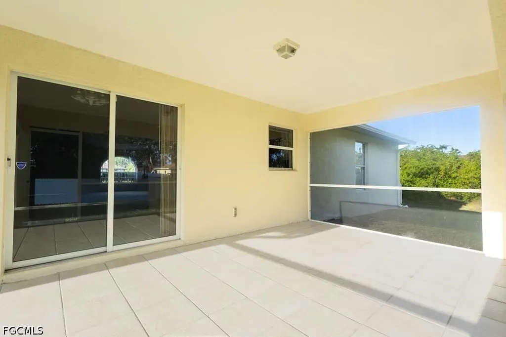 3808 27th Street SW Lehigh Acres FL 33976