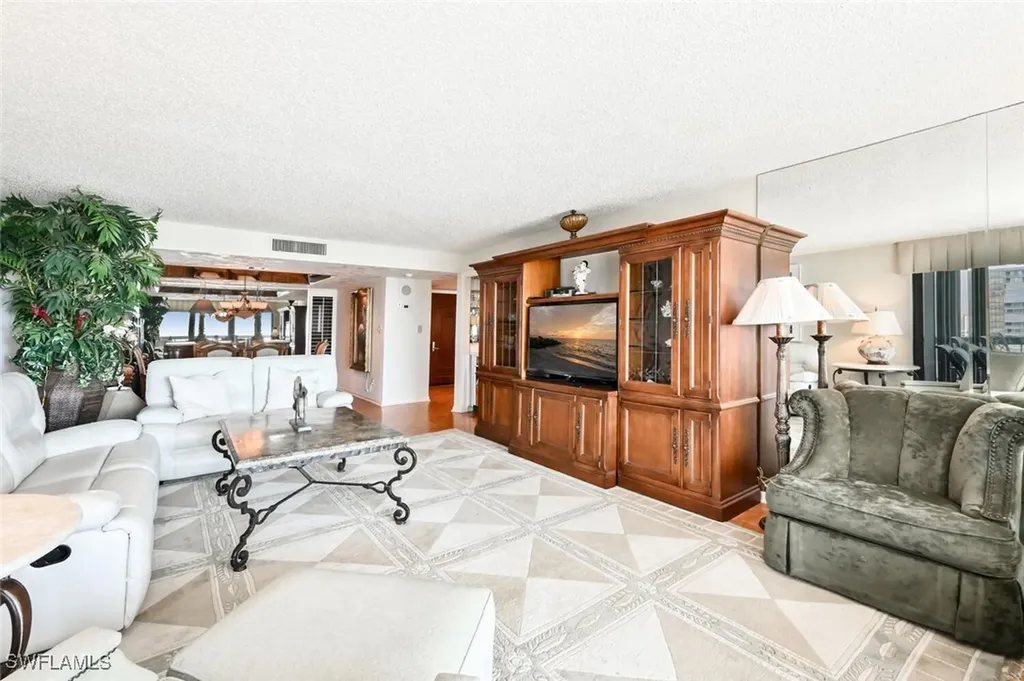4551 Gulf Shore Boulevard N Naples FL 34103