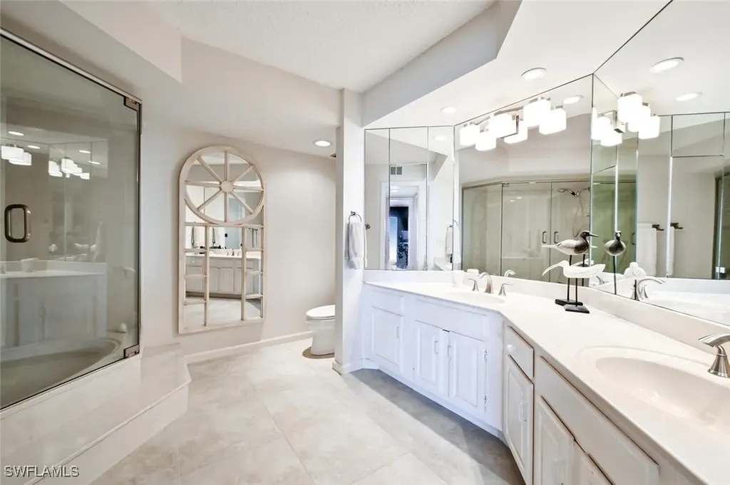 4551 Gulf Shore Boulevard N Naples FL 34103