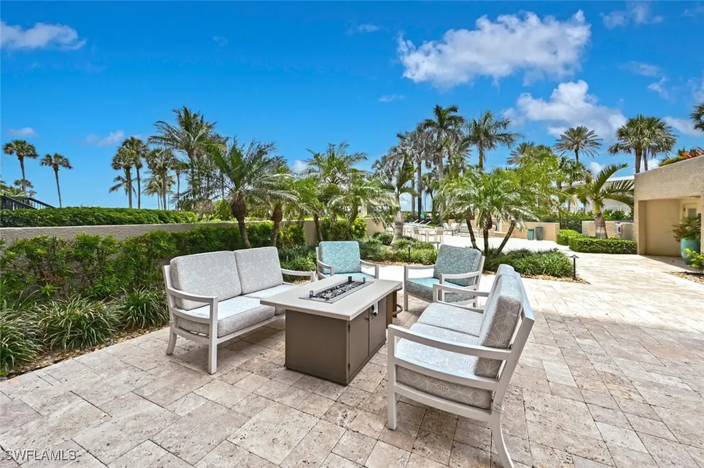 4551 Gulf Shore Boulevard N Naples FL 34103