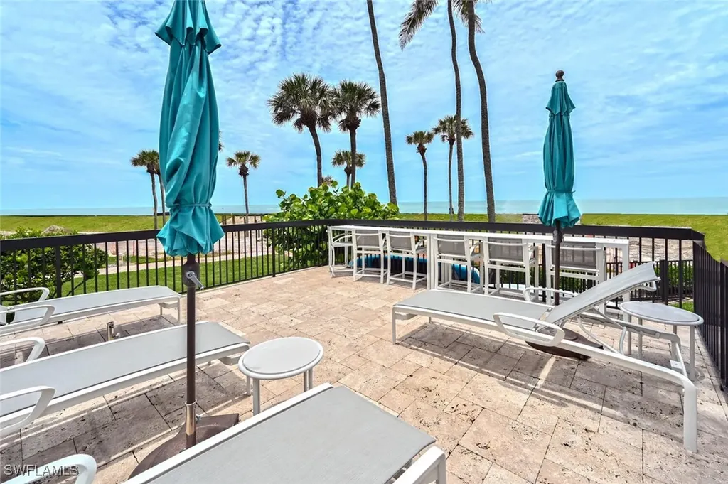 4551 Gulf Shore Boulevard N Naples FL 34103