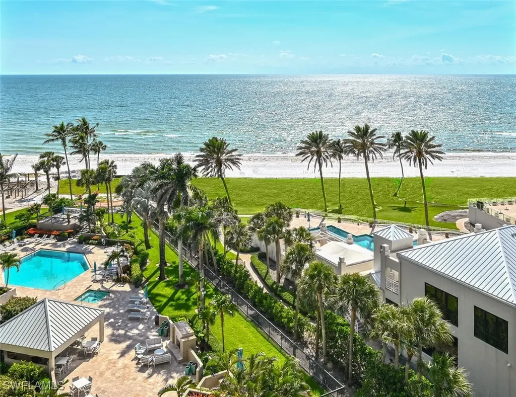 4551 Gulf Shore Boulevard N Naples FL 34103