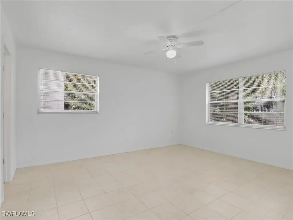 499 Forest Lakes Boulevard Naples FL 34105