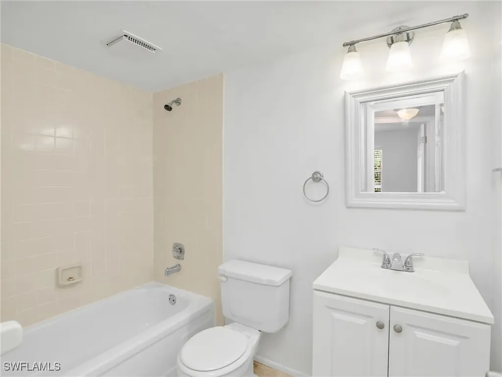 499 Forest Lakes Boulevard Naples FL 34105