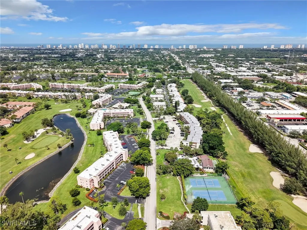 499 Forest Lakes Boulevard Naples FL 34105