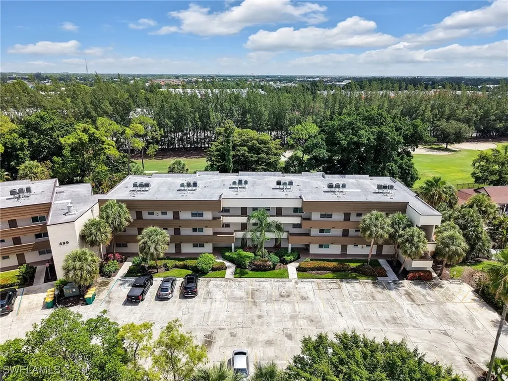 499 Forest Lakes Boulevard Naples FL 34105