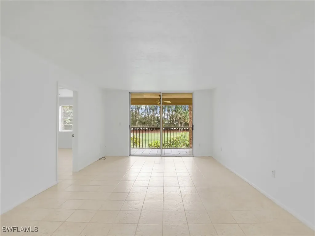 499 Forest Lakes Boulevard Naples FL 34105