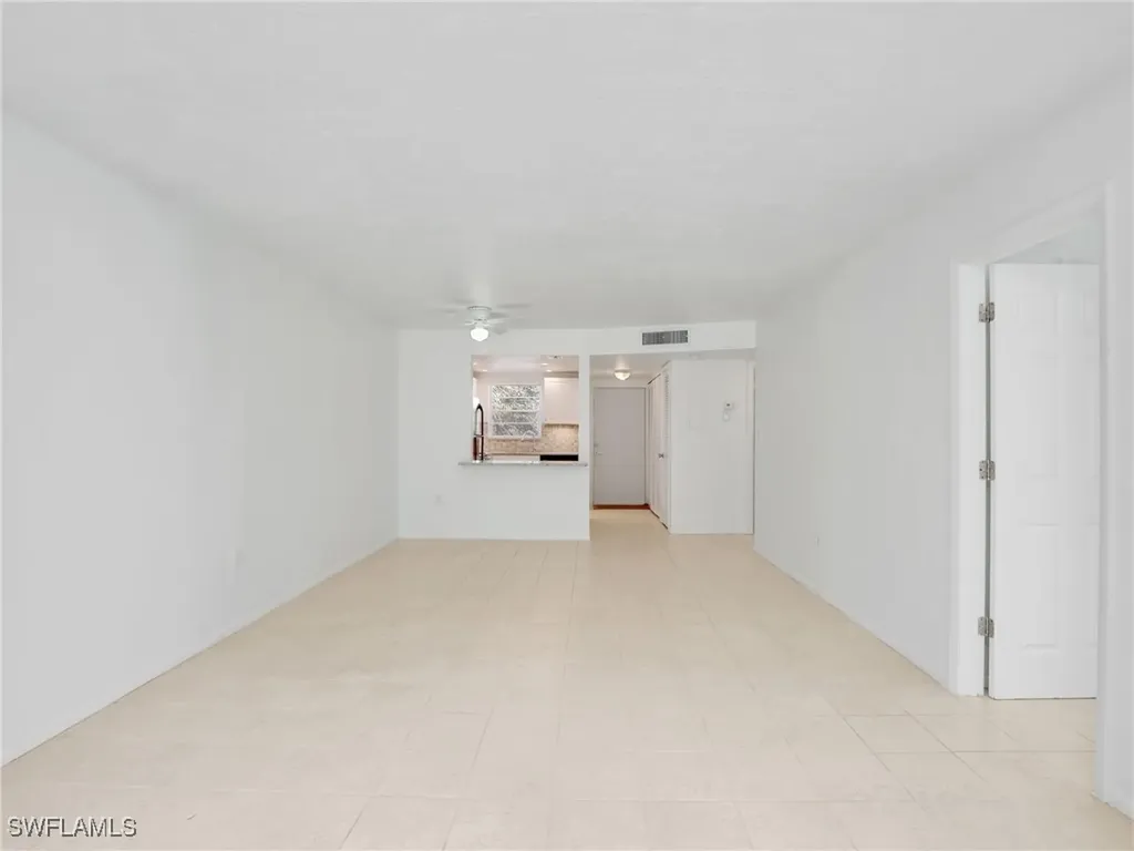 499 Forest Lakes Boulevard Naples FL 34105