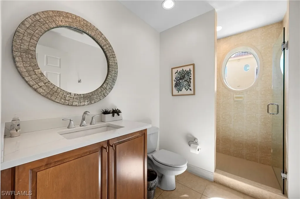2738 Tiburon Boulevard E Naples FL 34109