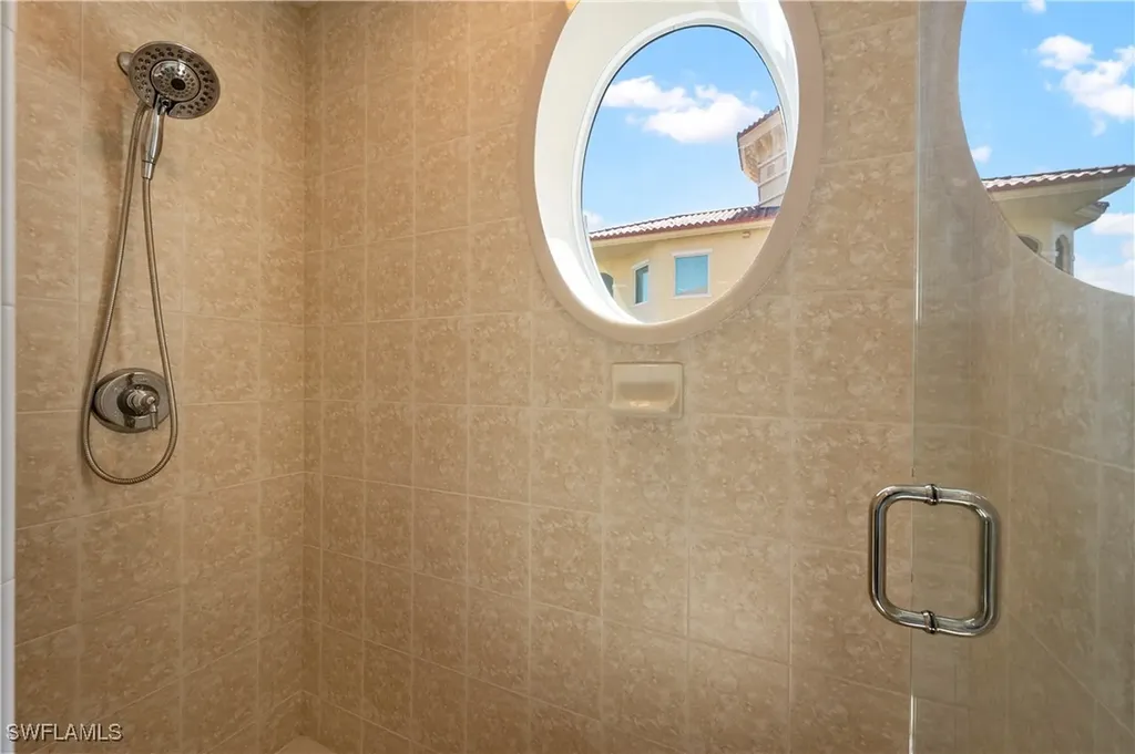 2738 Tiburon Boulevard E Naples FL 34109
