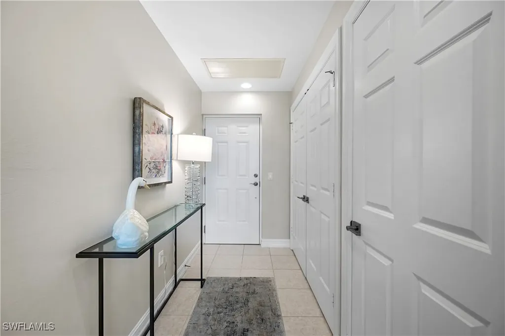 2738 Tiburon Boulevard E Naples FL 34109