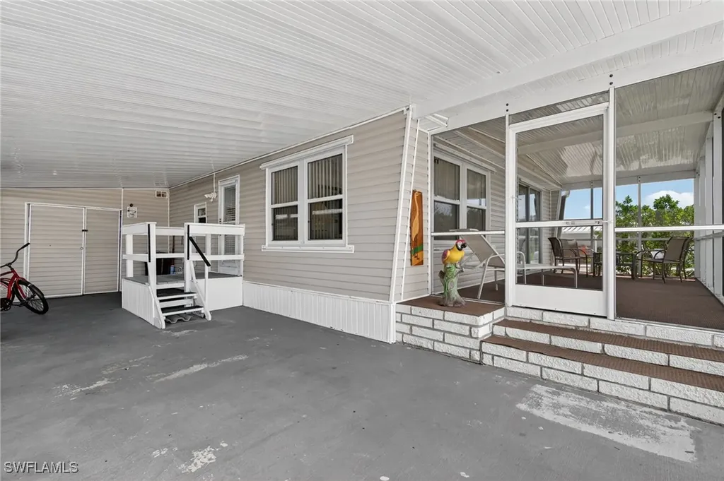 71 Enchanting Boulevard Naples FL 34112