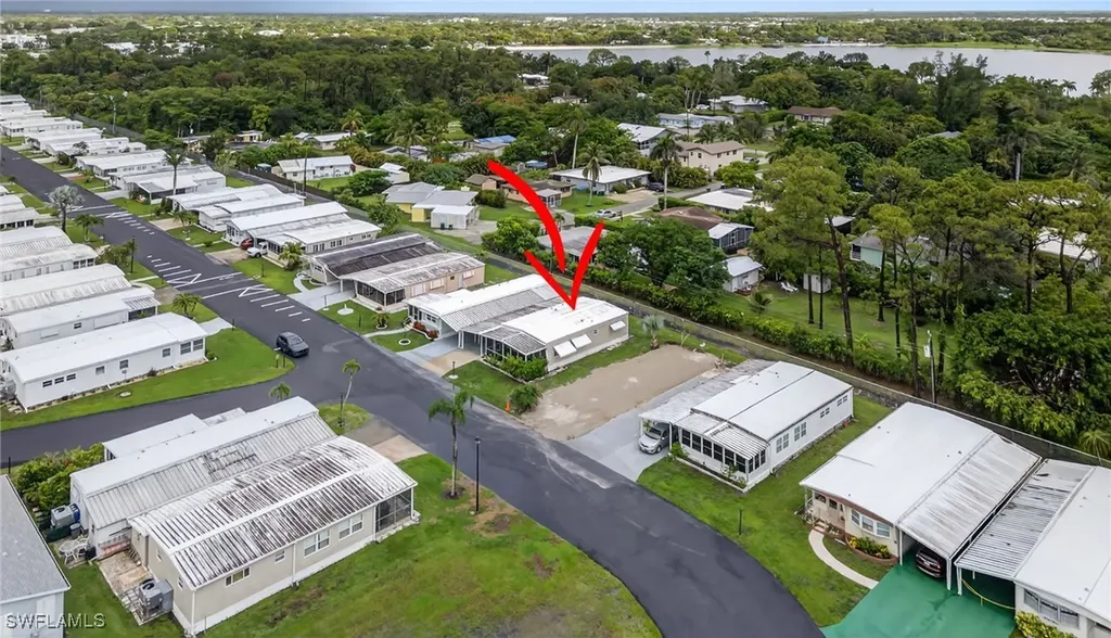 71 Enchanting Boulevard Naples FL 34112