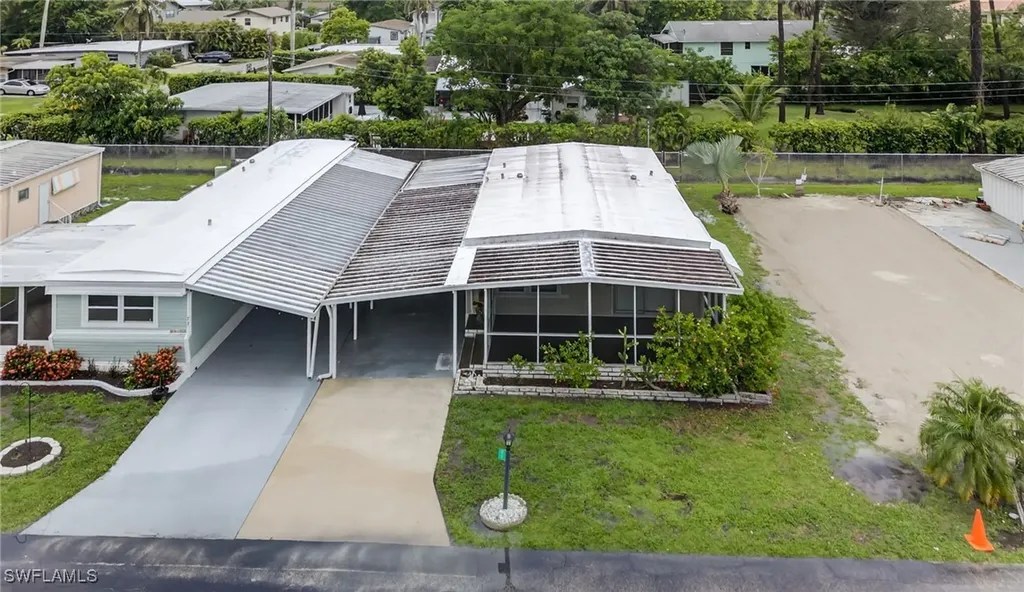 71 Enchanting Boulevard Naples FL 34112