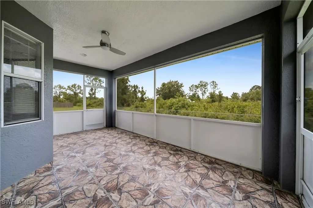 902 E 10th Street Lehigh Acres FL 33972