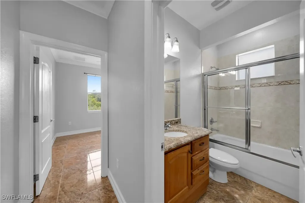 902 E 10th Street Lehigh Acres FL 33972