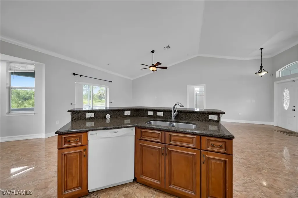 902 E 10th Street Lehigh Acres FL 33972