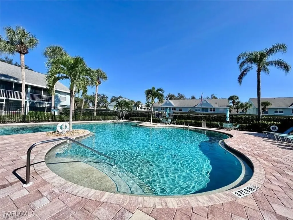 137 Wading Bird Circle Naples FL 34110