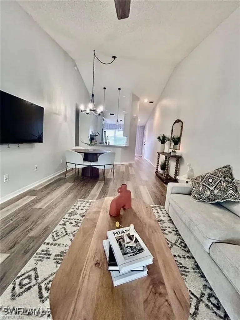 137 Wading Bird Circle Naples FL 34110