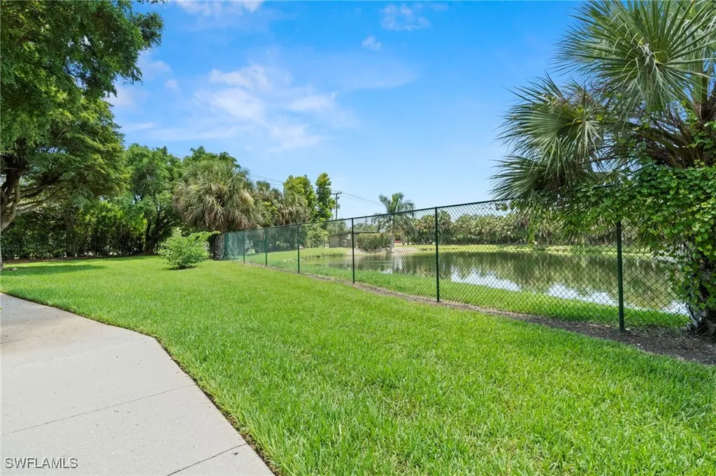8851 Colonnades Court W Bonita Springs FL 34135