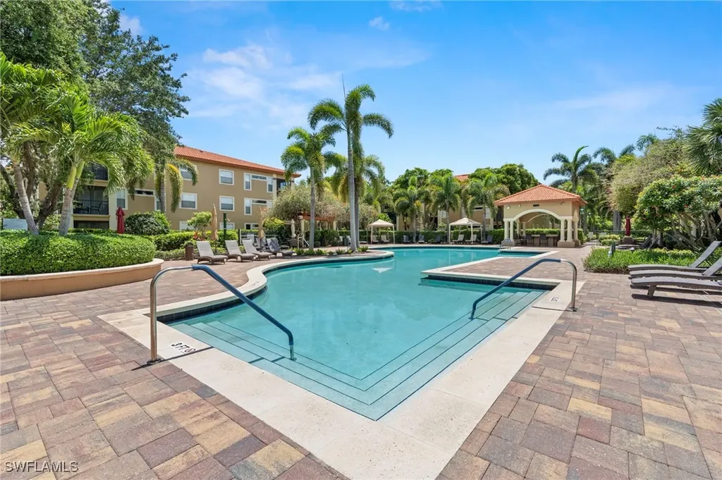 8851 Colonnades Court W Bonita Springs FL 34135