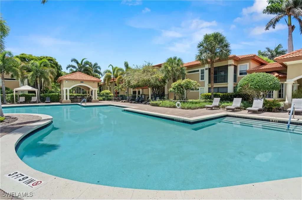 8851 Colonnades Court W Bonita Springs FL 34135